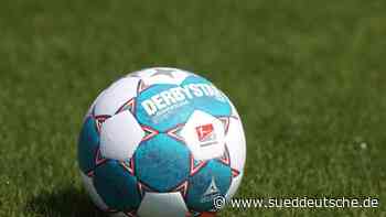 Fußball - Dresden - Dresden startet unter Flutlicht ins "Trainingslager daheeme" - Sport - Süddeutsche Zeitung - SZ.de