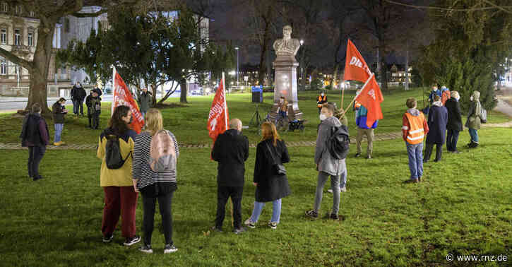 Heidelberg:  Netzwerk demonstriert am Montag gegen Querdenker
