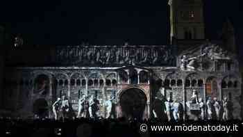 VIDEO | Duomo di Modena, lo spettacolo di videomapping di Capodanno - ModenaToday