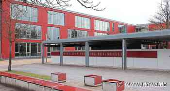 Schulleiterin der Plattlinger Realschule - Präsenzunterricht hat höchste Priorität - idowa