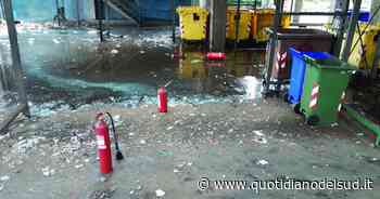 Botti di Capodanno inesplosi, incendio all'Amiu di Bari - Quotidiano del Sud
