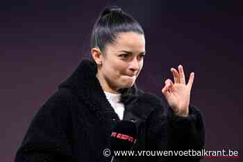Vrouwelijke voetbalreporter overleeft eerste aflevering van De Mol - Vrouwenvoetbalkrant