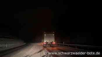 Schneefall und Glätte - Ungeräumte B 462 zwischen Schramberg und Sulgen wird zur Rutschpartie - Schwarzwälder Bote