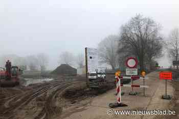 Aannemer werkt aan hermeandering Kleine Nete: straat aan Ark van Noë gaat dicht