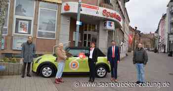 Gewinnsparen beim Sparverein auto - Hauptgewinn geht an Kundin der Sparkasse Neunkirchen - Saarbrücker Zeitung