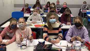 Invest in Naturwissenschaften: Mariengymnasium Papenburg sieht sich im Wettbewerb um Schülerinnen gestärkt - NOZ