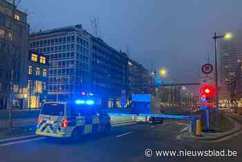 Te hoog voertuig rijdt (voor de zoveelste keer) tegen sprinklerinstallaties in Jos en Jeanne Brabantstunnels