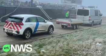 Tankschip verliest 30.000 liter brandstof in Albertkanaal in Beringen - VRT NWS