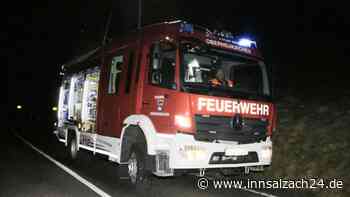 Auto überschlägt sich und bleibt auf Dach liegen: Fahrer aus Kreis Traunstein (26) verletzt