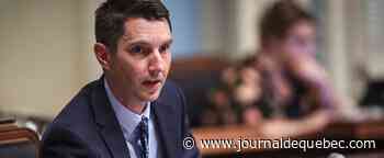 Atteint de la COVID-19, le député de Pontiac presse les gens de recevoir leur 3e dose