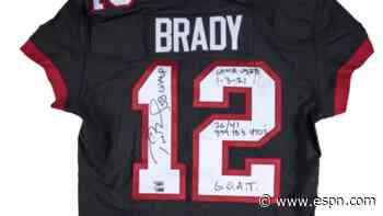 Game-worn Brady jersey sells for record $480K