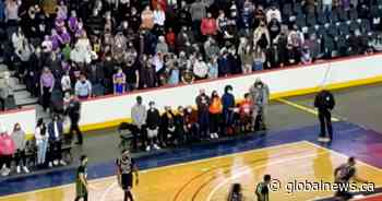 Province not considering mandating social distancing in large venues with capacity limits