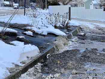 Broken water pipe floods downtown Kamloops parking lot, causes water to pool on Battle Street - Kamloops News - Castanet.net