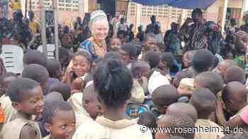 Astrid Toda aus Oberaudorf baut Schulen in Benin