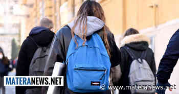 Coronavirus Matera: "Facciamo passare questa ondata, difficilissimo partire con classi a metà, docenti positivi o in quarantena". Siete d'accordo? - Matera News