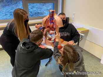 Fachoberschule für Gesundheit und Soziales in Daun: Wege nach der 10. Klasse - EMZ Eifel-Mosel-Zeitung - Eifel Zeitung