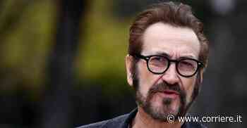 Marco Giallini: «Parlo con mia moglie morta e recito Dante a memoria. Le mie 52 fratture in moto» - Corriere della Sera