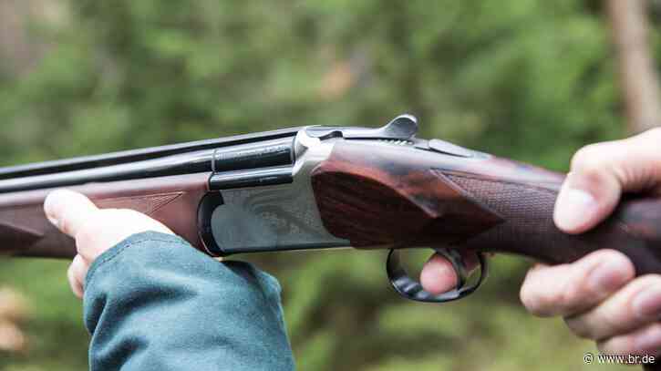 Fahrlässige Tötung? Verdächtiger nach Jagdunfall in Volkach - BR24