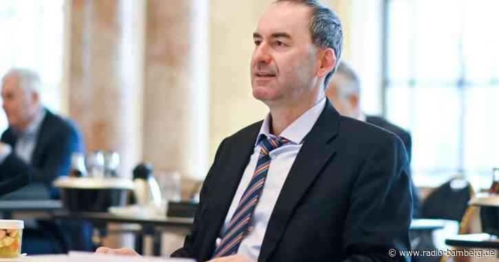 Aiwanger würde nicht auf Faschingsfeiern im Februar wetten