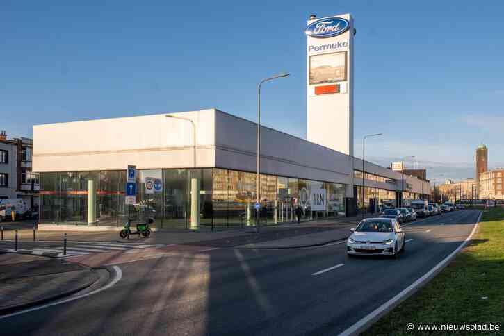 Autofabrikant Ford vertrekt uit Permeke-garage: “De mooiste jaren van het gebouw zijn achter de rug”