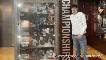 2023 center Austin Parks enjoys IU basketball gameday vibe, looking at early spring officials - The Daily Hoosier