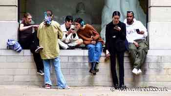 Apple’s Private Relay Roils Telecoms Around the World