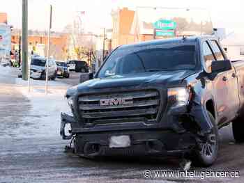 Driver charged after two-vehicle collision on Pembroke Street East - Belleville Intelligencer