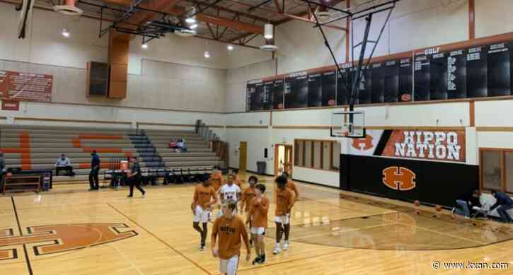 WATCH LIVE: Hutto basketball hosts district showdown against Stony Point