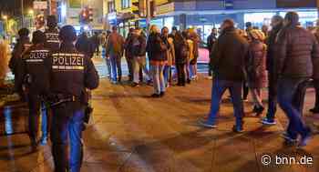 Polizei löst illegale Versammlung mit etwa 150 Teilnehmern in Bruchsal auf - BNN - Badische Neueste Nachrichten