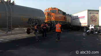 Semi-truck slams into train in southeast Fresno