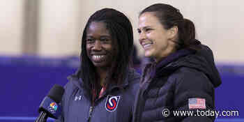Speedskater gives up spot in Olympic event for teammate and childhood friend