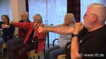 Bad-Hersfeld: Karatekurs im Altersheim für mehr Sicherheit im Alltag - RTL Online