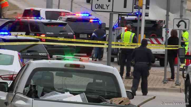 Worker, 3-year-old girl killed in north Austin crash Tuesday