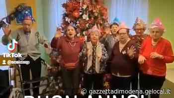 Carpi, i nonni diventano influencer, sono le nuove star di Tik Tok - La Gazzetta di Modena