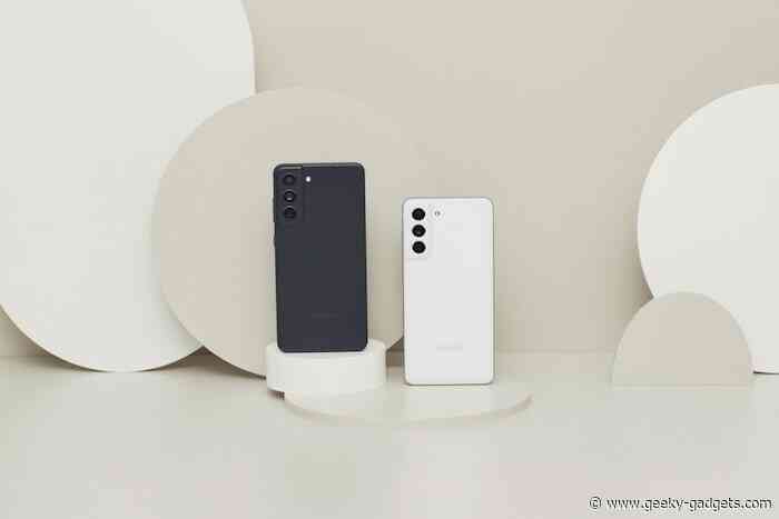 Samsung Galaxy S21 FE on Amazon comes with a $100 gift card in the USA