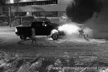 VIDEO: BC pickup driver loses vehicle to fire after attempted doughnuts – Comox Valley Record - Comox Valley Record