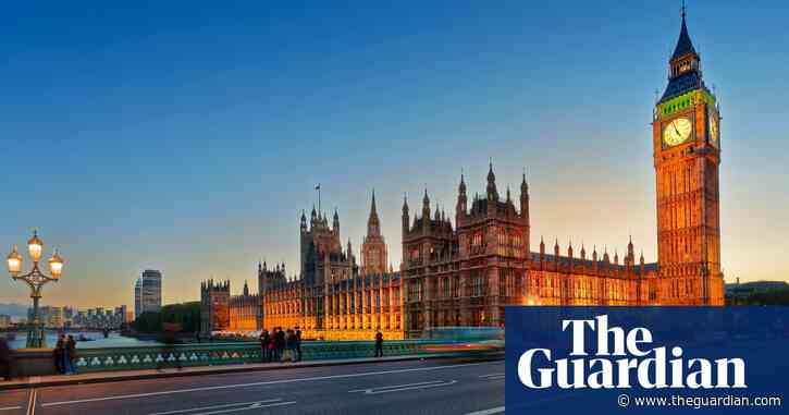 Chinese national trying to improperly influence politicians, says MI5