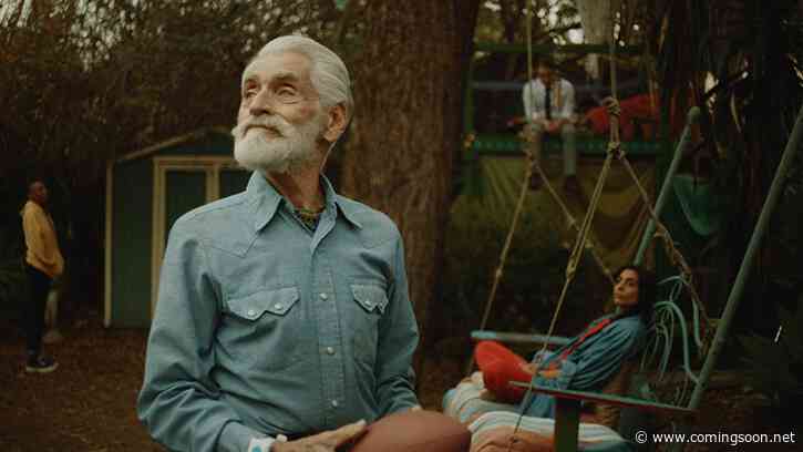 Exclusive Moon Manor Trailer & Poster: A Comedy About Living & Dying