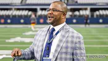 Cowboys keep VP McClay in fold with new deal