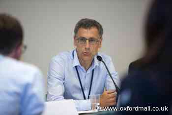 Oxford hospital trust CEO, Dr Bruno Holthof, announces he will be stepping down - Oxford Mail