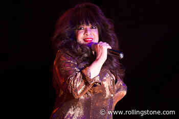 Ronnie Spector Finished Revising Her Memoir Just Weeks Before Her Death