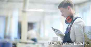 Mit einer Berichtsheft-App können Auszubildende im Handwerk den Ausbildungsnachweis digital führen - handwerksblatt.de