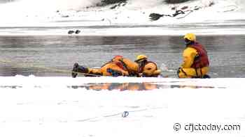 WATCH: Kamloops Fire Rescue staying prepared with ice rescue training - CFJC Today Kamloops