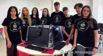 Foligno, l'aeronautica atterra a scuola e diventa indirizzo di studio all'Istituto Scarpellini - ilmessaggero.it