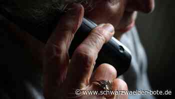 Geld und Wertgegenstände: Falsche Polizisten schlagen im Kreis Calw zu