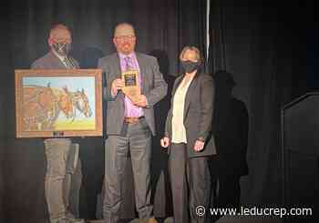 Lamont County employee recognized for agricultural fieldman service - Leduc Representative