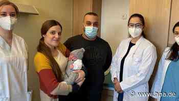 Yasser ist das erste Baby des Jahres 2022 im Klinikum Bad Hersfeld - HNA.de