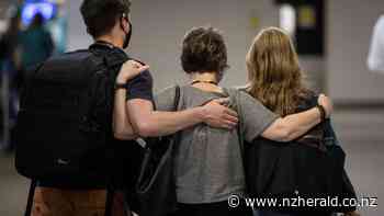 MIQ lifeline for Kiwi travellers in Oz blind-sided by border backflip - New Zealand Herald
