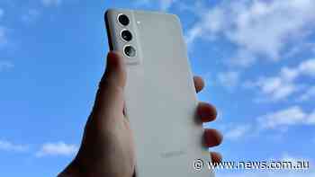 New Samsung phone with ‘fan’ features