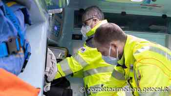 Modena. Il 118 sotto stress, 60 corse al giorno «E c'è chi ancora non crede al Covid» - La Gazzetta di Modena